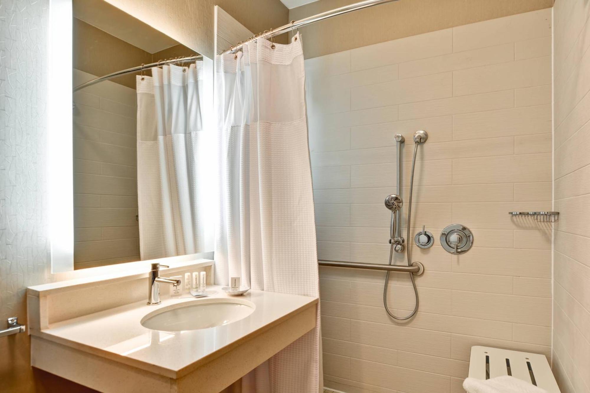 Springhill Suites Lexington Near The University Of Kentucky Eksteriør billede