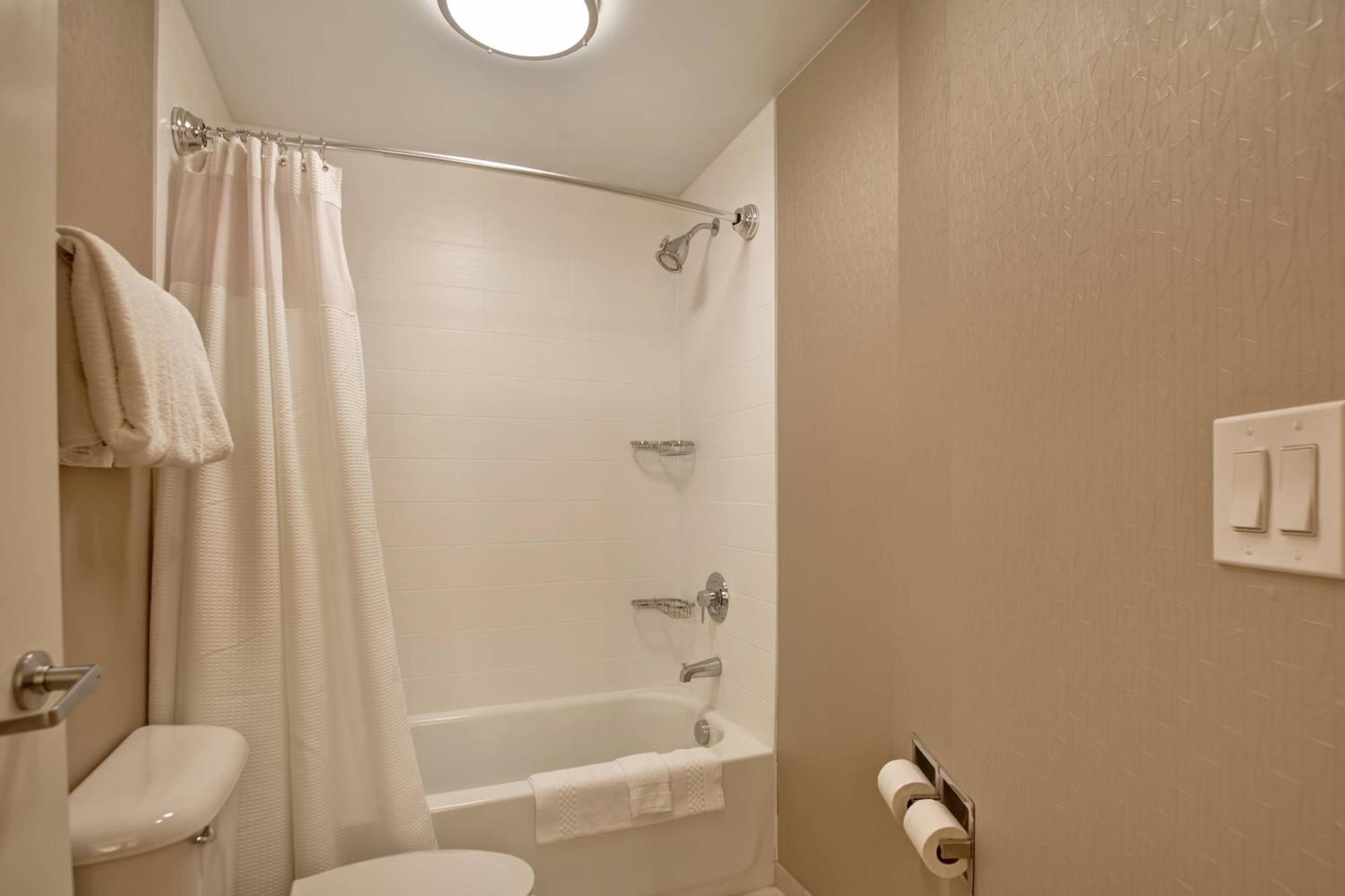 Springhill Suites Lexington Near The University Of Kentucky Eksteriør billede