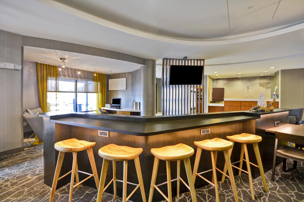 Springhill Suites Lexington Near The University Of Kentucky Eksteriør billede