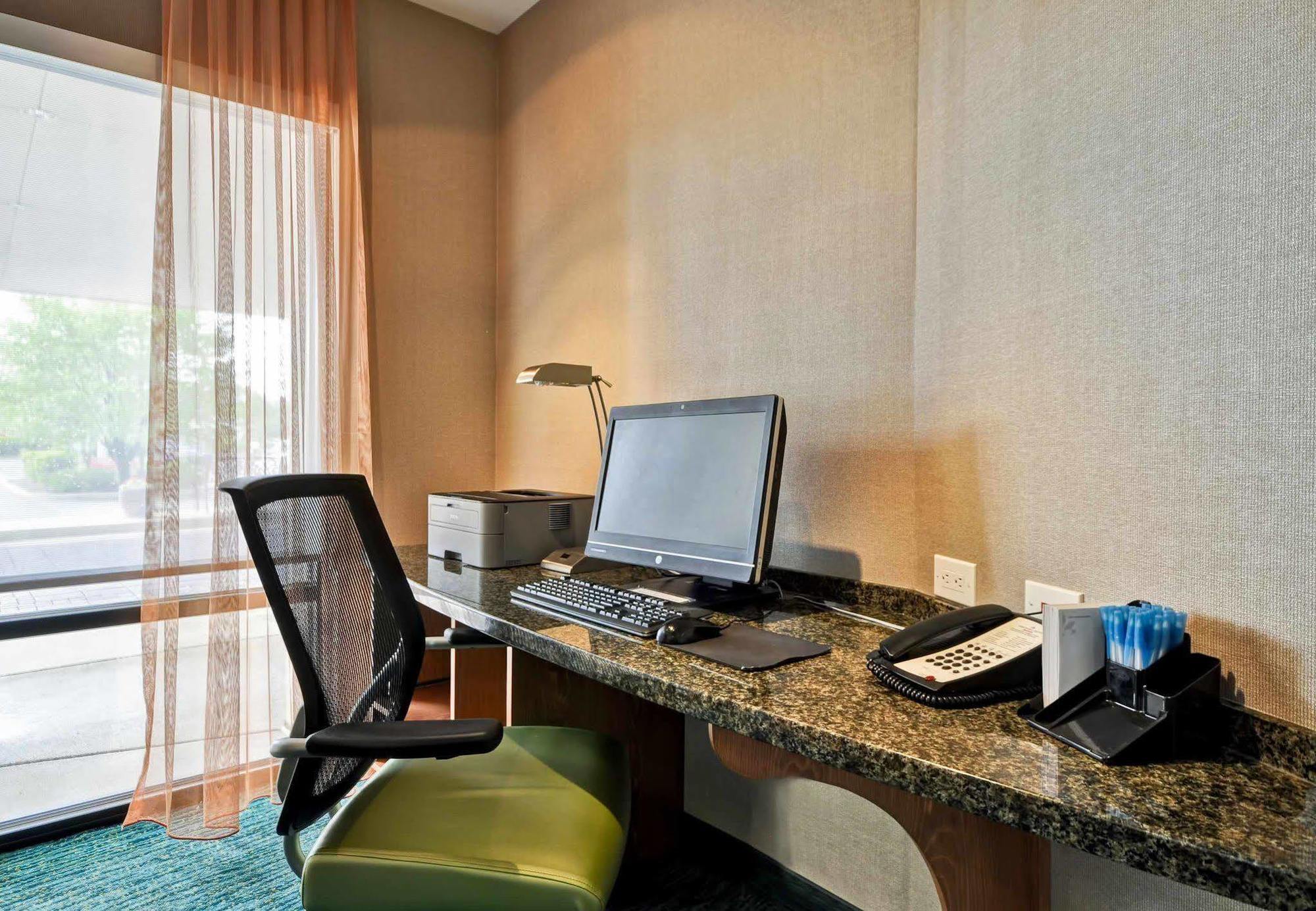 Springhill Suites Lexington Near The University Of Kentucky Eksteriør billede